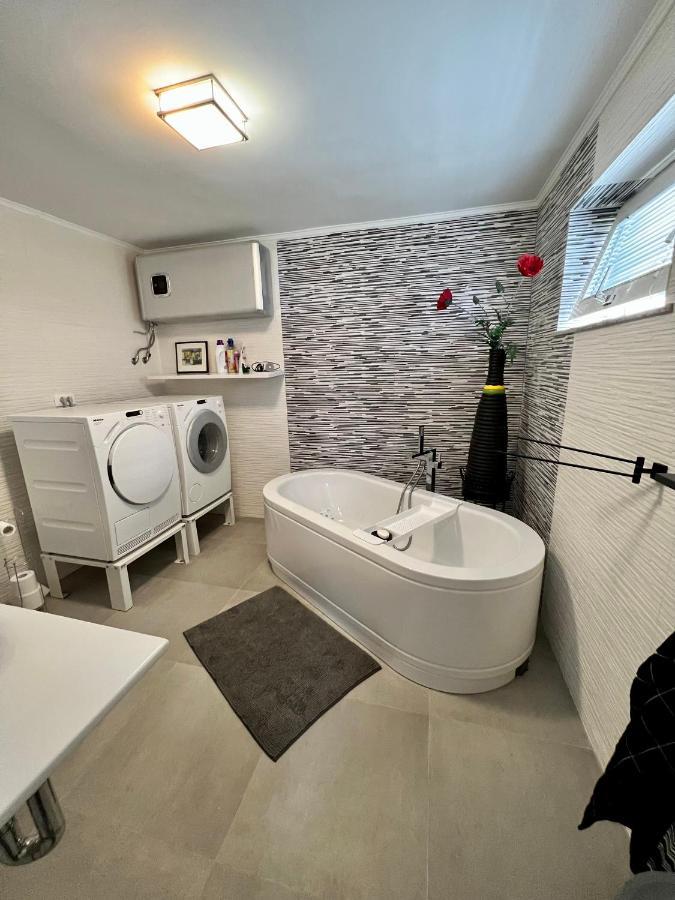 Dreamtime - One Badroom And 1 Livingroom Apartment Veprinac 外观 照片